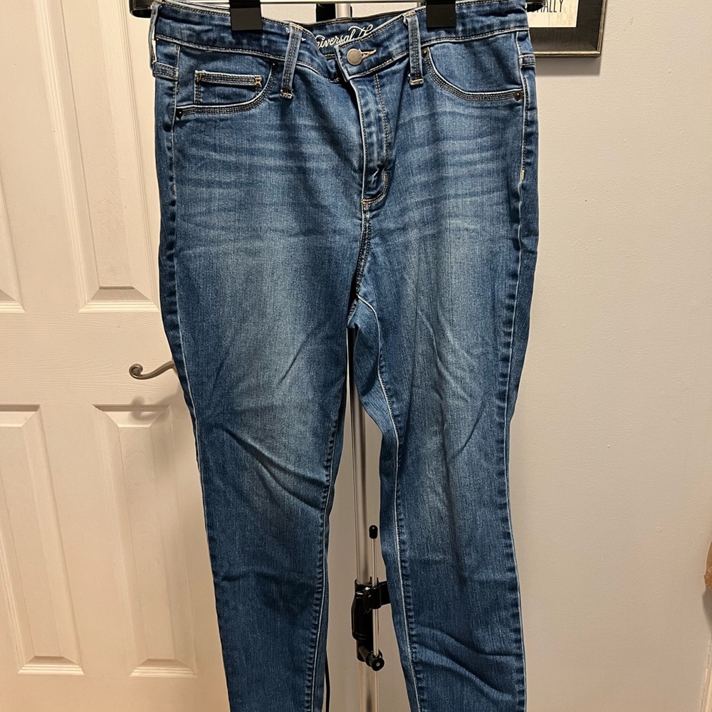 Universal Thread Dark Blue Denim Jeans Size 12
